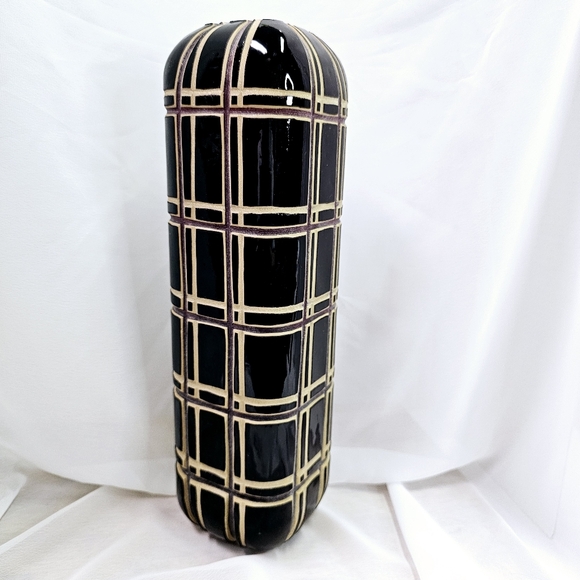 Vintage Black, Red, & Tan Plaid Etched Glass Tall Vase, Mid-Century Modern - Picture 5 of 10
